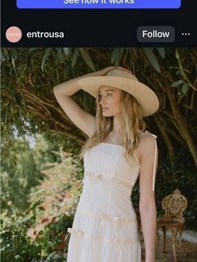 Entro summer dress.  Beautiful feminine light design.